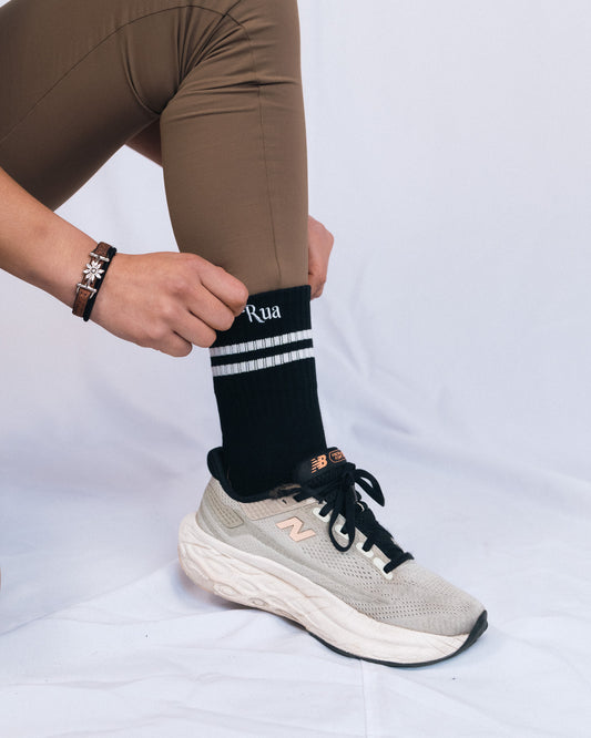 Calcetines Negros con Raya Blanca