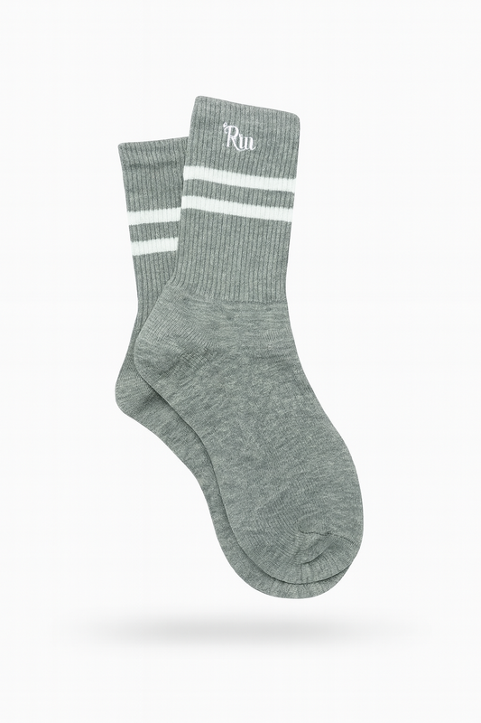 Calcetines Grises con Raya Blanca